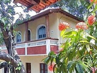Astoria Hotel Parra Exterior photo