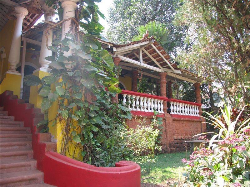Astoria Hotel Parra Exterior photo